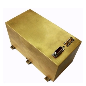 Space Qualified Oscillator