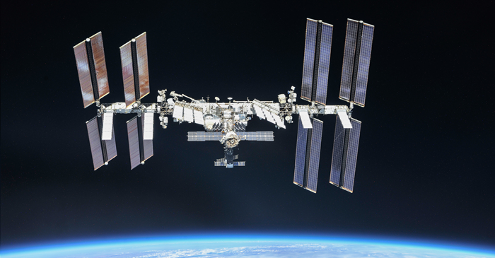 NASA Awards $478 Million Contract to 12 Companies for Space Station Program Support