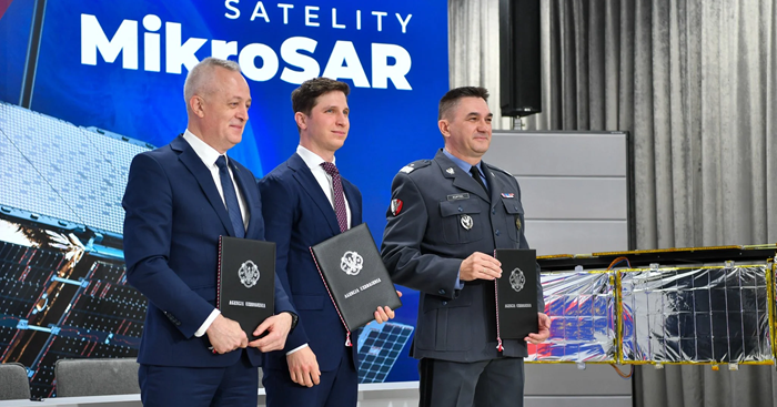 ICEYE Secures €200 Million Deal to Supply SAR Satellites to Polish Armed Forces