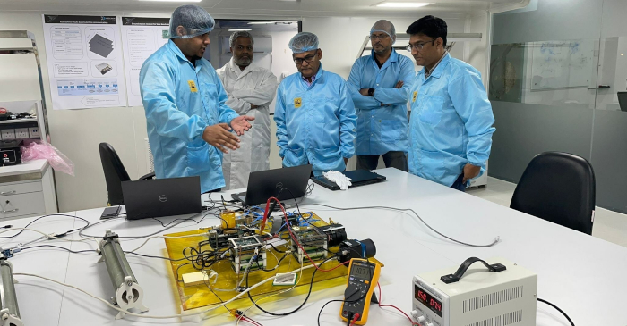 XDLINX Labs and Almagest Collaborate to Advance Space Communication via E-band Technology
