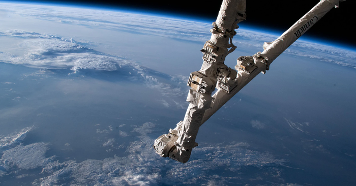 MDA Secures Contract to Supply Antenna Systems for SWISSto12’s HummingSat GEO Satellites