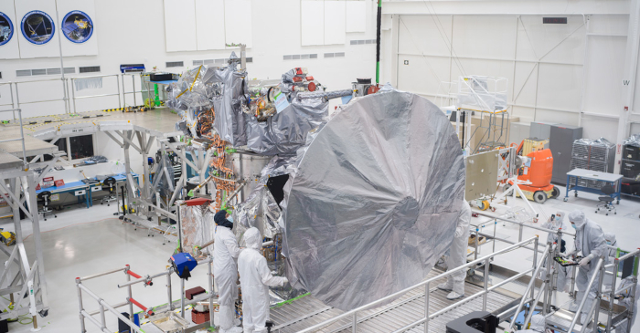 Engineers at NASA Complete Installation of High-Gain Antenna on Europa Clipper