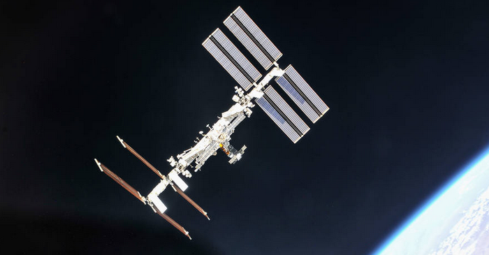 NASA and Axiom Space Sign Mission Order for the Second Private Astronaut Mission to the ISS