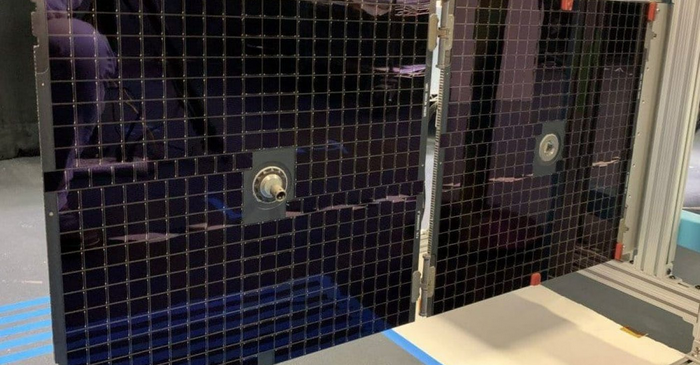 Maxar Selects Sierra Space to Provide Solar Power Solutions for Proliferated LEO Satellites